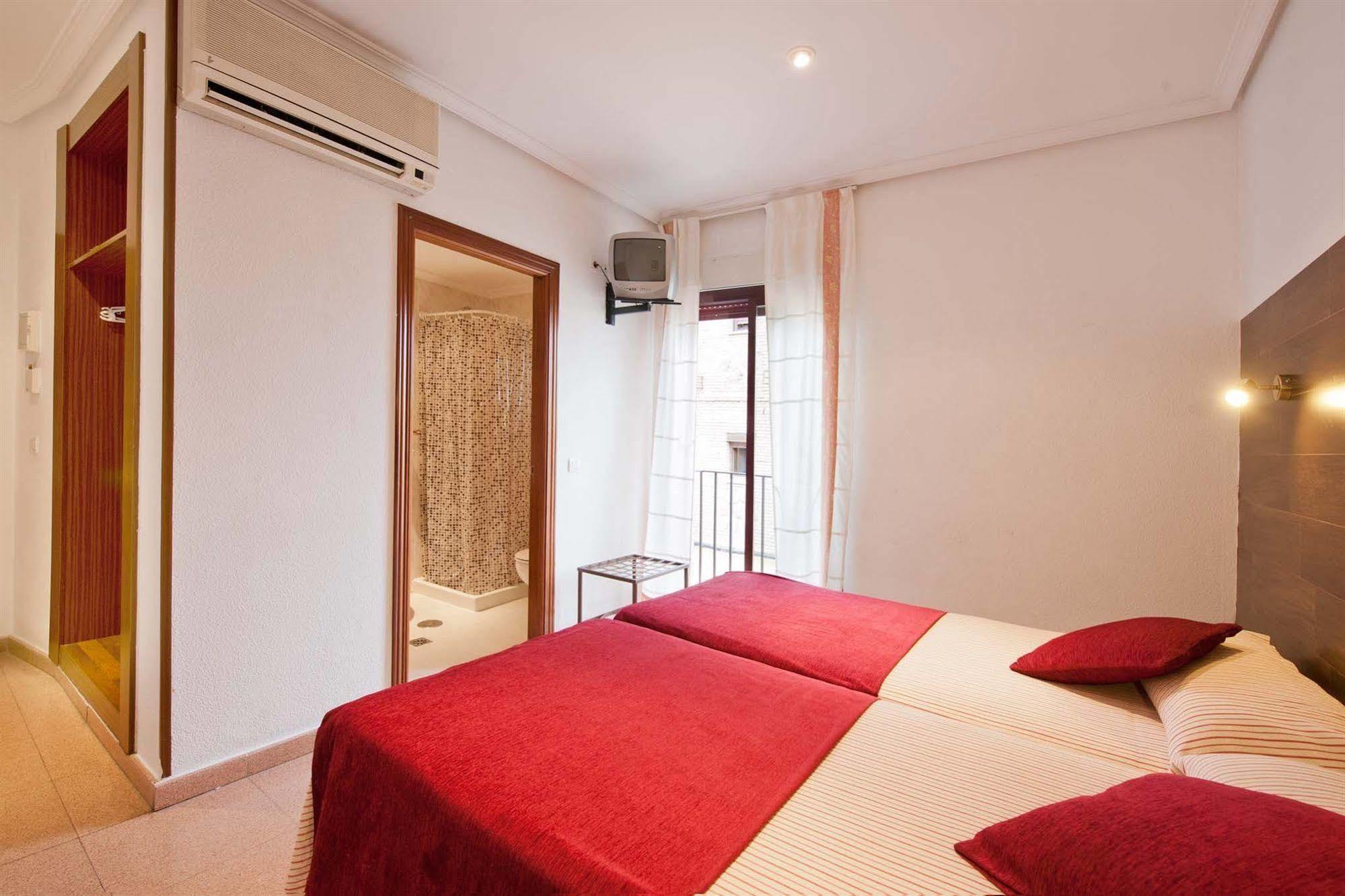Hostal Sol Toledo Eksteriør bilde